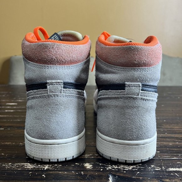 Jordan 1 Retro High OG Neutral Grey Hyper Crimson 2019 555088 018 Men’s Size 11 - Picture 5 of 7